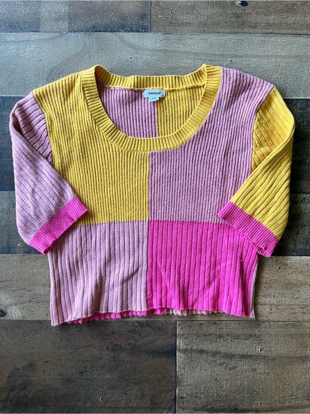 Women's Garage Colorblock Ribbed Short Sleeve Top | S
